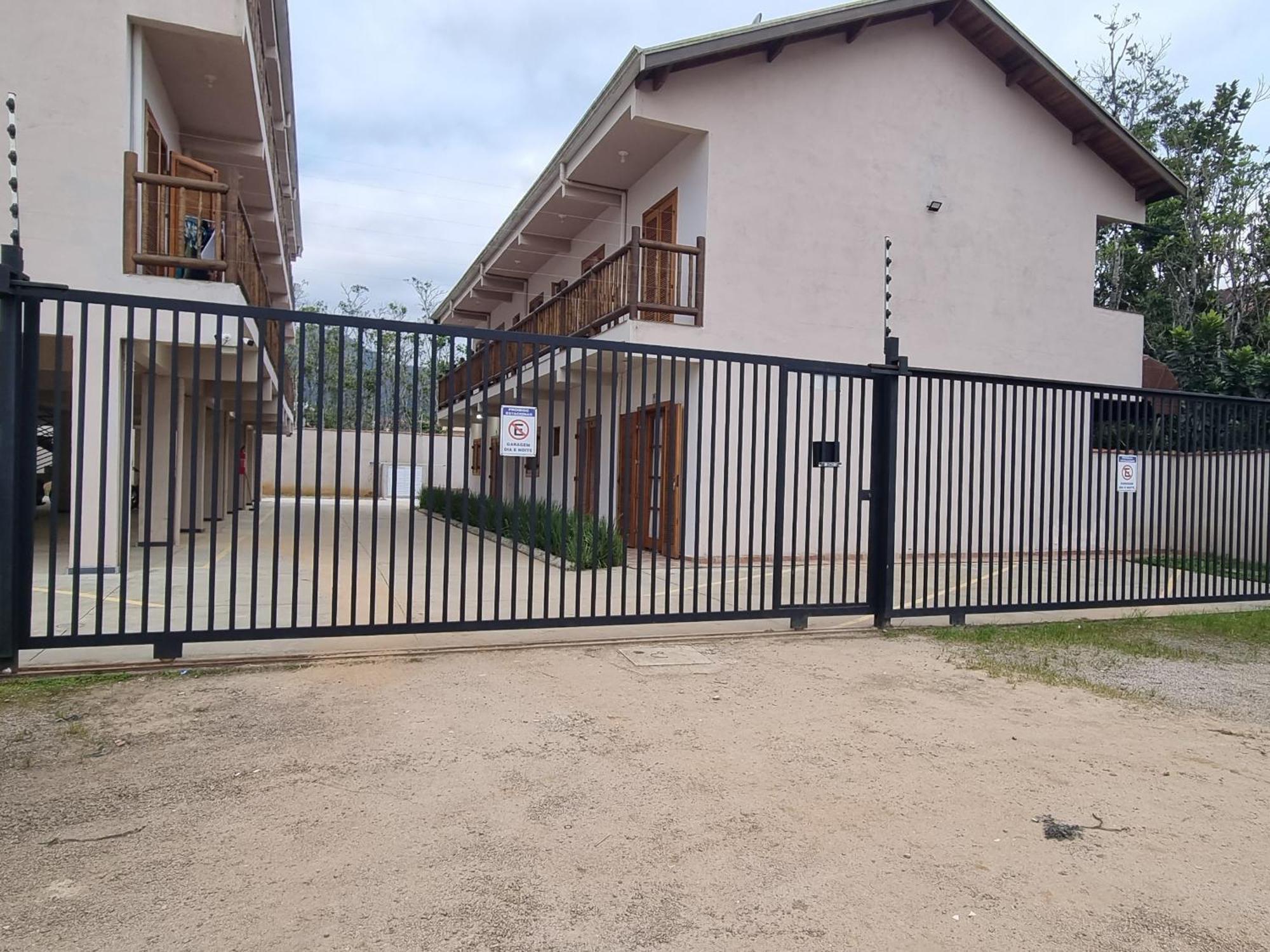 Kitnet Aconchegante Praia De Maranduba Apartment Убатуба Екстериор снимка